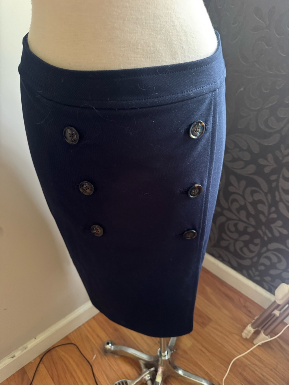 Banana Republic Classic Navy Button-Front Pencil Skirt NWT